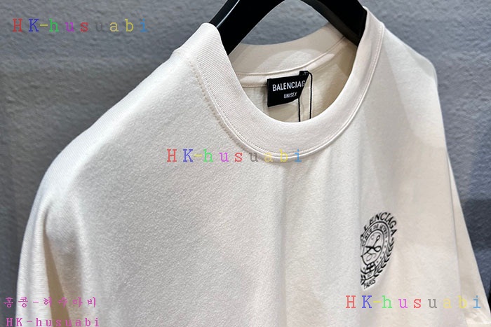 NEW 발렌시아가 반팔티 신상 B 95280285