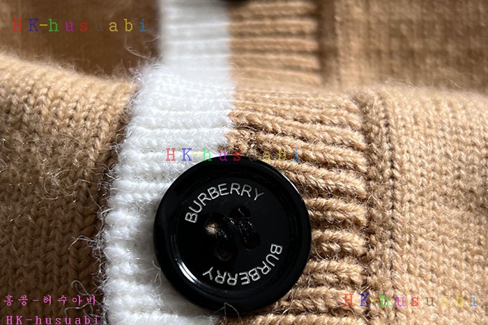 NEW 버버리 가디건 신상 BB 635011