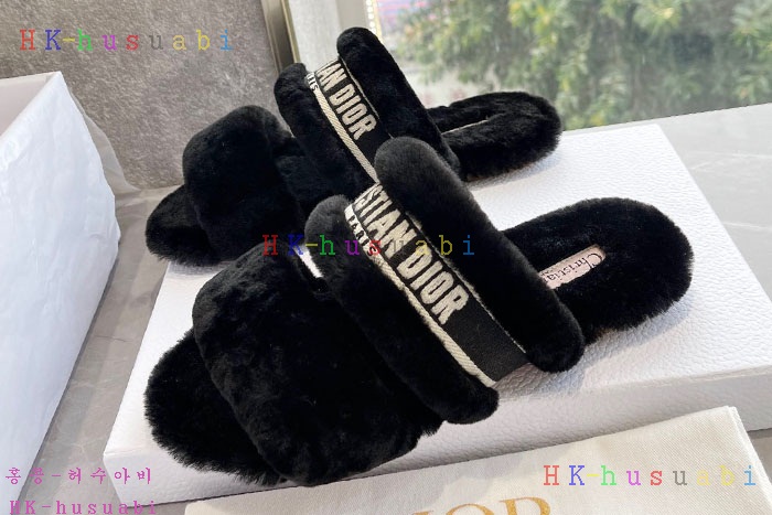 NEW 디올 신발 신상 DR 824524