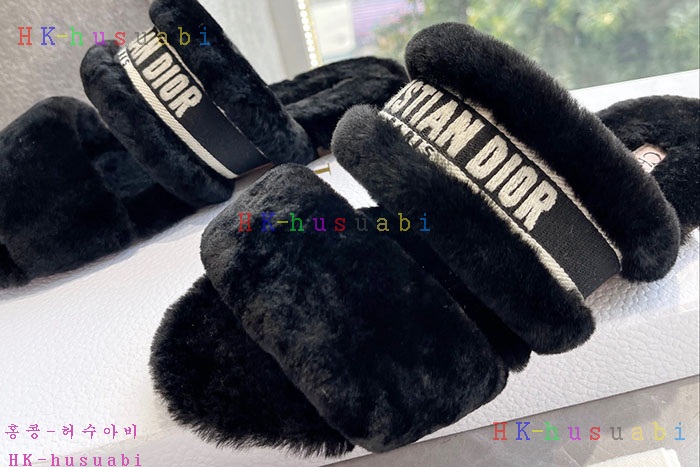 NEW 디올 신발 신상 DR 824524