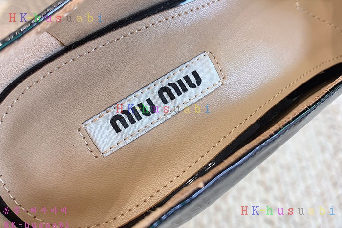 NEW 미우미우 신발 신상 MU 965208