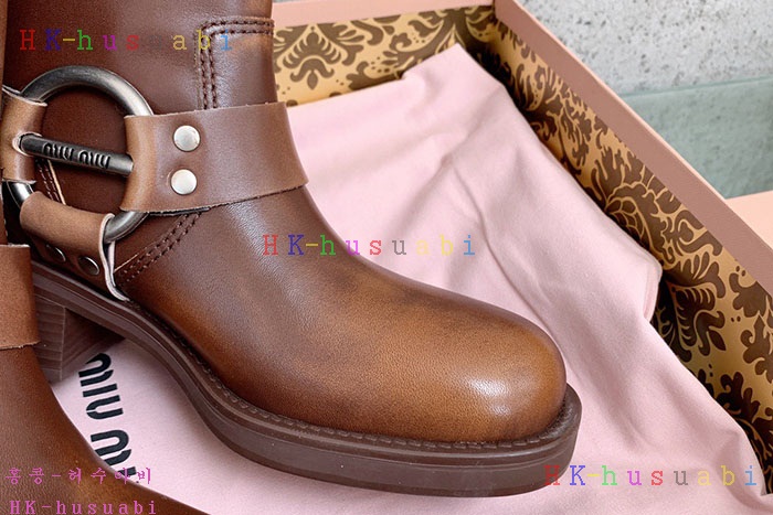 NEW 미우미우 부츠 신상 MU 965200