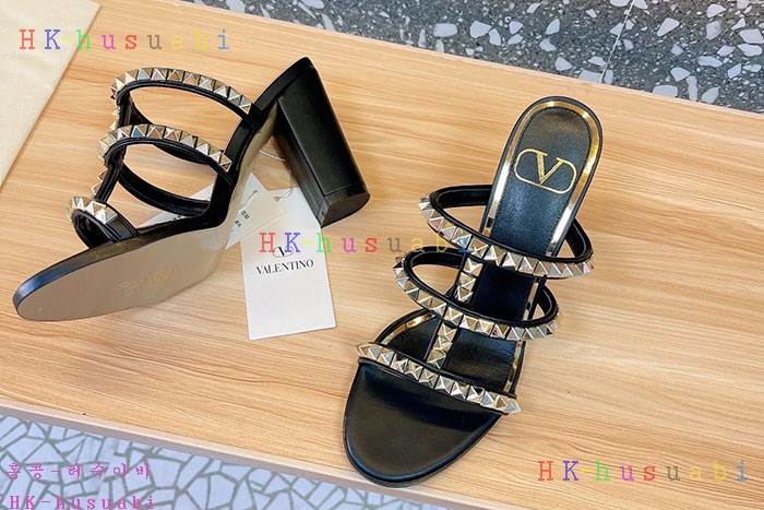 NEW 발렌티노 샌들 신상 V 9340039