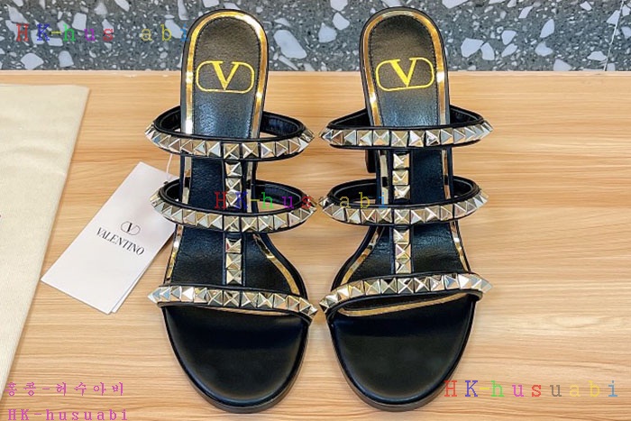 NEW 발렌티노 샌들 신상 V 9340039