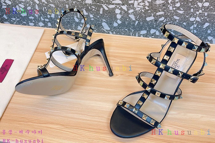 NEW 발렌티노 샌들 신상 V 9340502