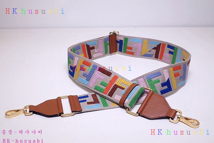 ★미러급★펜디 FENDI 캔버스 숄더 스트랩 8AV134