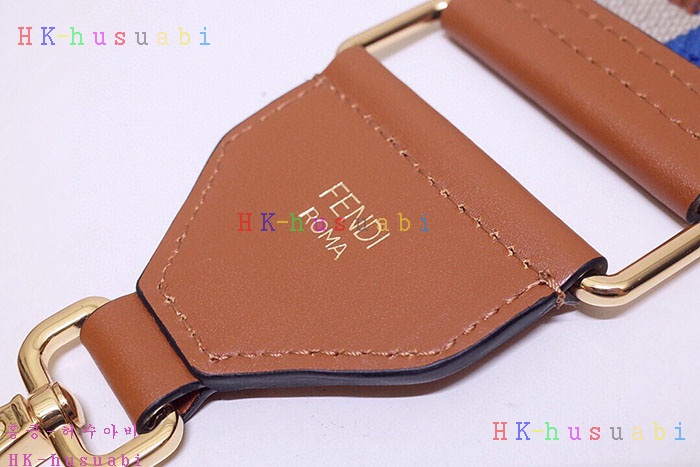 ★미러급★펜디 FENDI 캔버스 숄더 스트랩 8AV134
