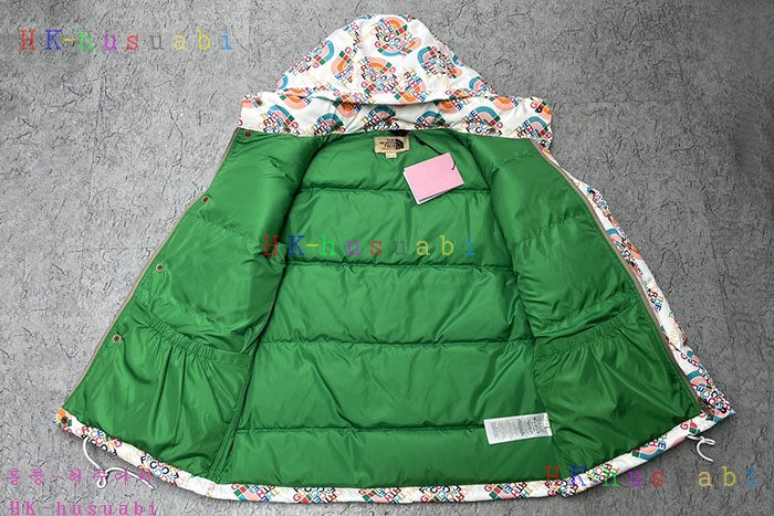 NEW 구찌 패딩 신상 GU 334110