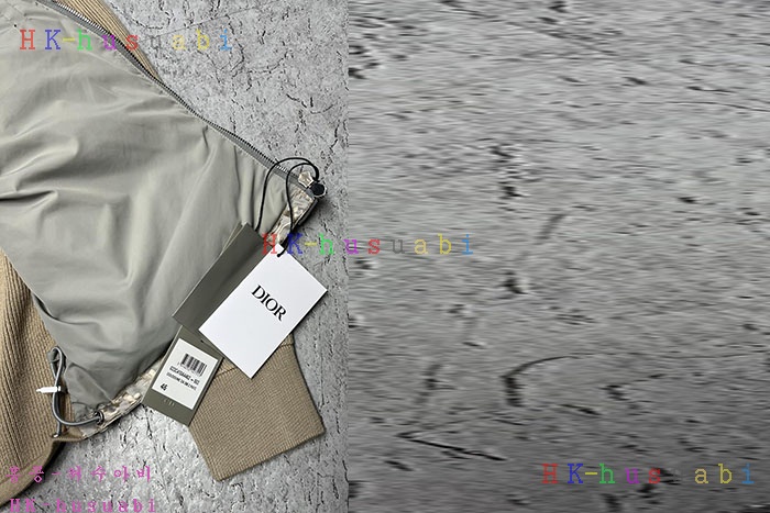 NEW 디올 상의 신상 DR 0201442