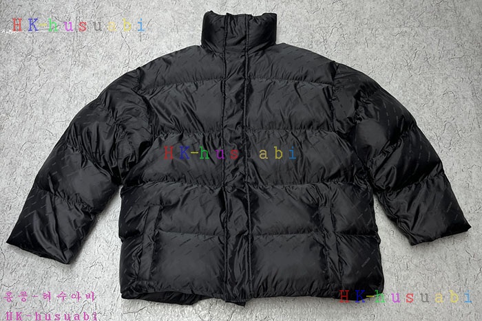 NEW 발렌시아가 패딩 신상 B 996114