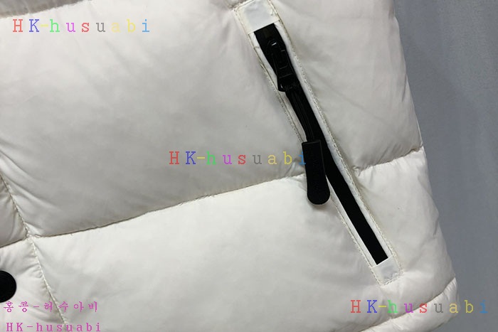 NEW 버버리 패딩조끼 신상 B 9270018