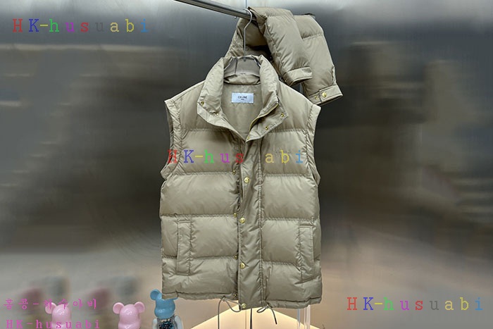 NEW 셀린느 패딩 신상 C 552402