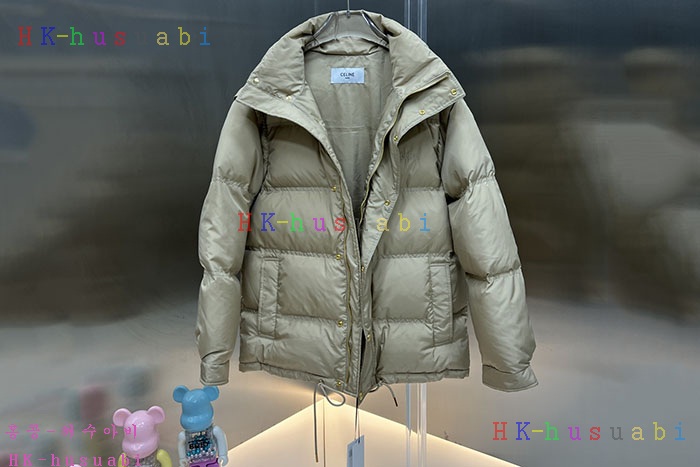 NEW 셀린느 패딩 신상 C 552402