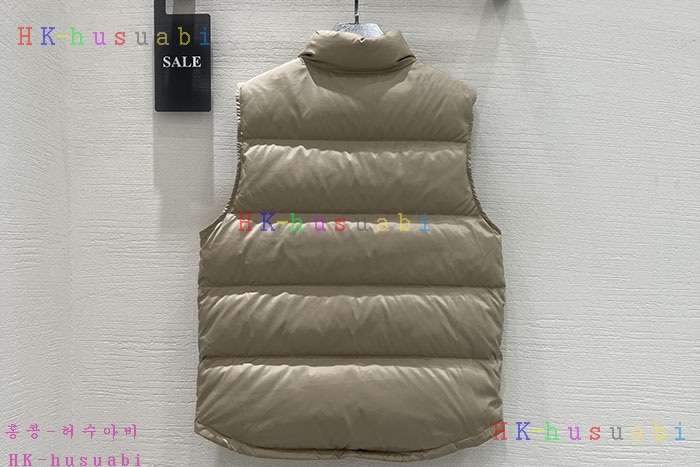 NEW 셀린느 패딩조끼 신상 C 552403