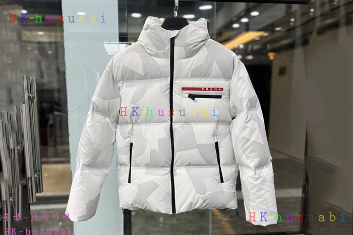 NEW 프라다 패딩 신상 P 965331