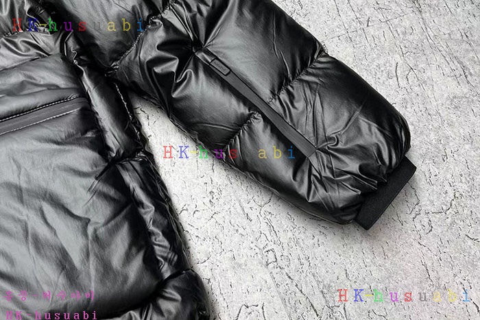 NEW 프라다 패딩 신상 P 965336