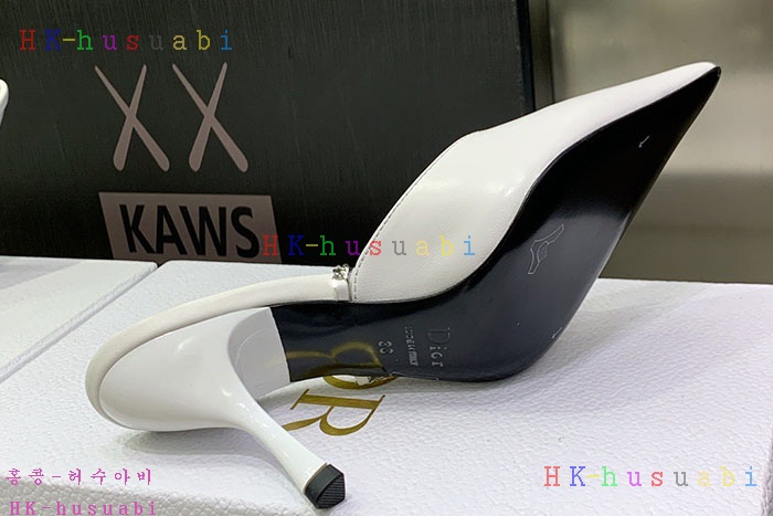 NEW 디올 신발 신상  DR 668813