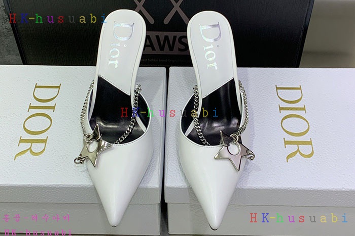 NEW 디올 신발 신상  DR 668813