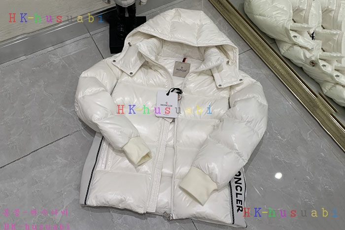 NEW 몽클레어 패딩 신상 M 755030