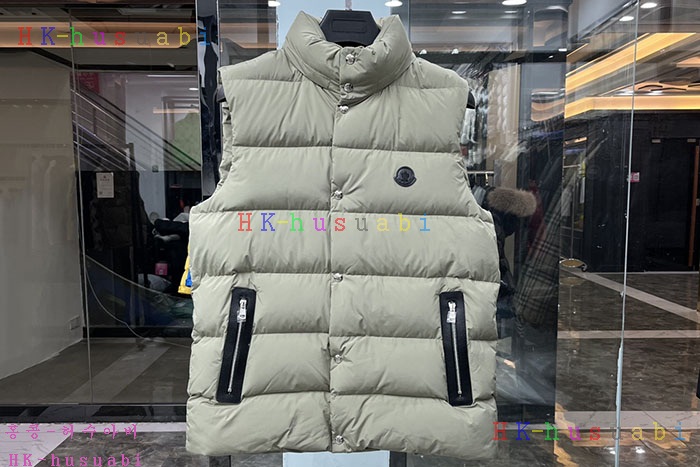 NEW 몽클레어 패딩조끼 신상 M 755036
