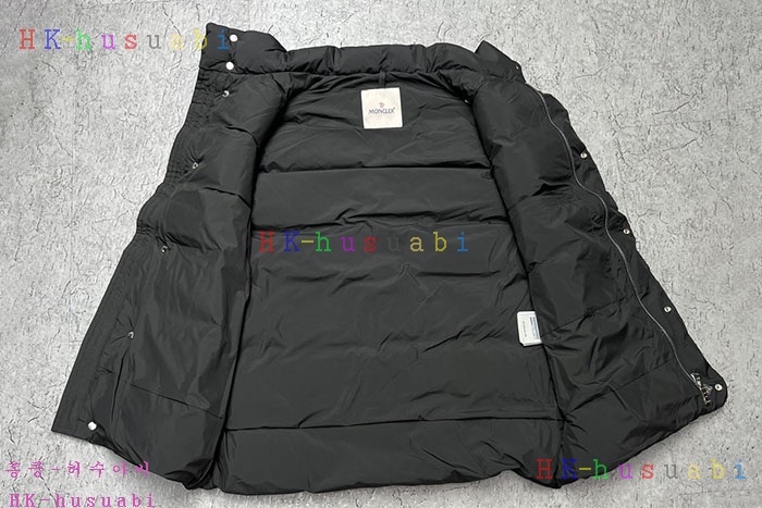 NEW 몽클레어 패딩조끼 신상 M 755037