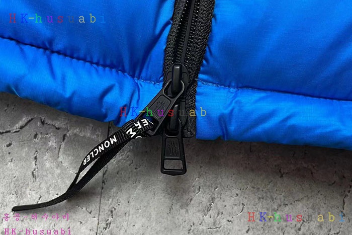 NEW 몽클레어 패딩조끼 신상 M 755056