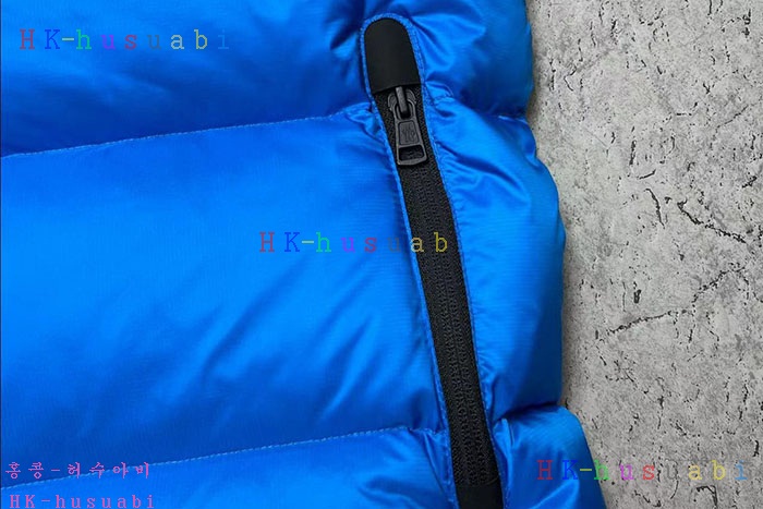 NEW 몽클레어 패딩조끼 신상 M 755056