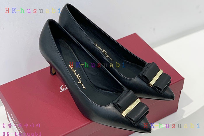 NEW 페라가모 신발 신상 F 966624
