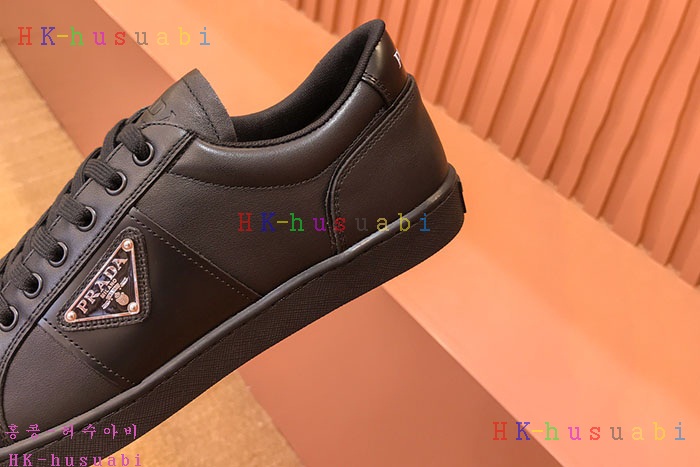 NEW 프라다 스니커즈 신상 P 222500