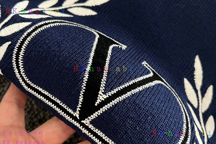 NEW 발렌티노 니트 신상 V 6358880