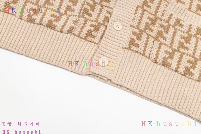 NEW 펜디 가디건 신상 FD 827259