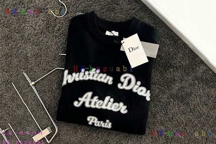 NEW 디올 니트 신상 DR 3825509