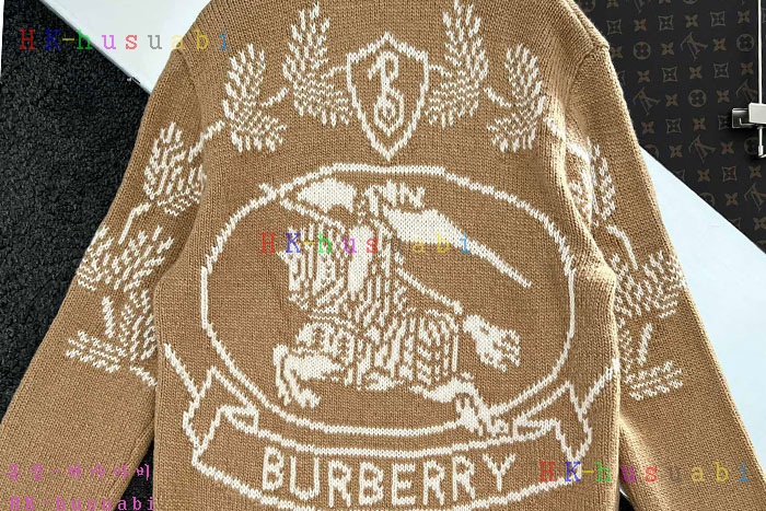NEW 버버리 가디건 신상 BB 9258013