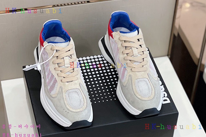 NEW 디스퀘어드 스니커즈 신상 DQ 92500