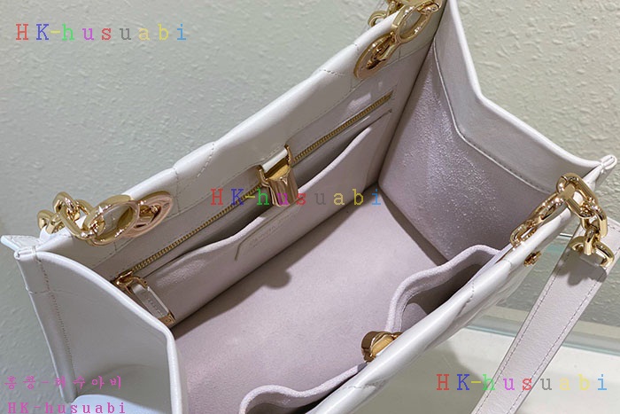 ★미러급★디올 스몰 에센셜 토트백 M8720