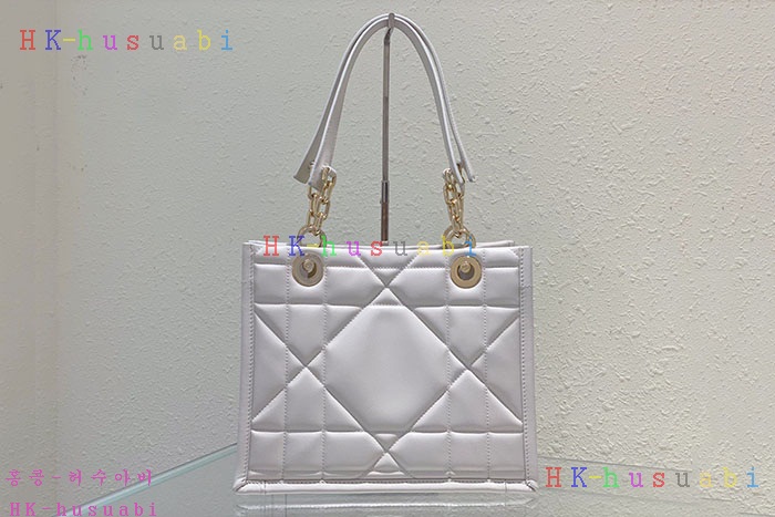 ★미러급★디올 스몰 에센셜 토트백 M8720