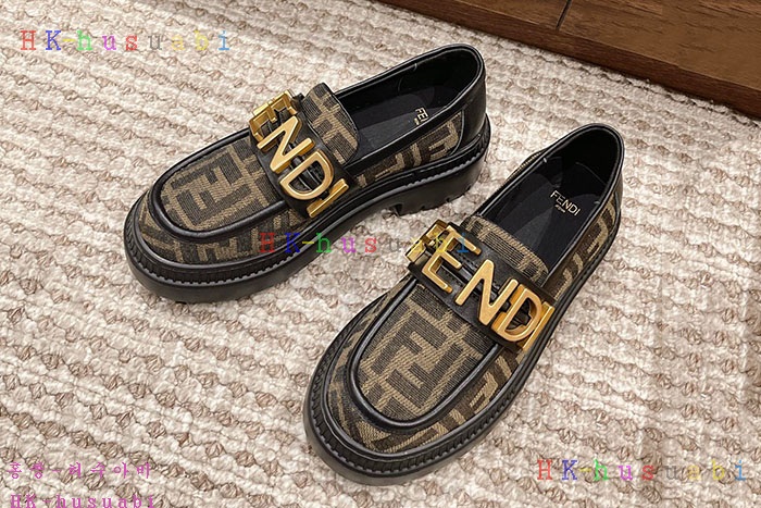 NEW 펜디 신발 신상 FD 8866041