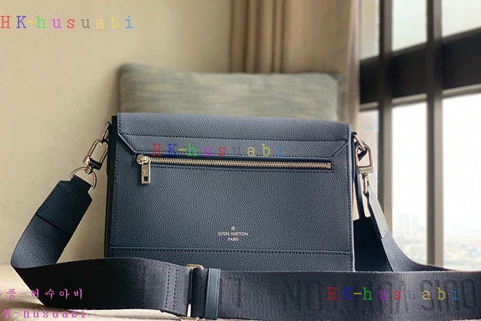 ★미러급★루이비통 뉴 메신저 블루 M21363