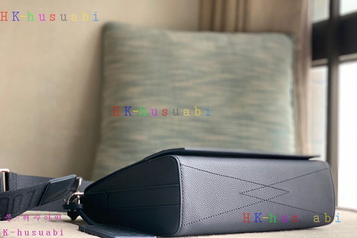★미러급★루이비통 뉴 메신저 블루 M21363