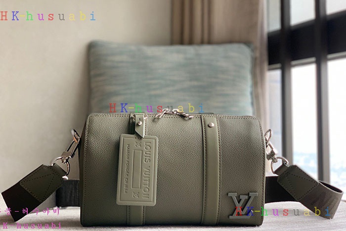 ★미러급★루이비통 시티 키폴 M21437