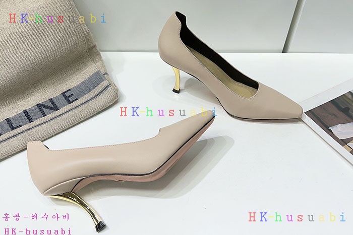 NEW 디올 신발 신상 DR 682710
