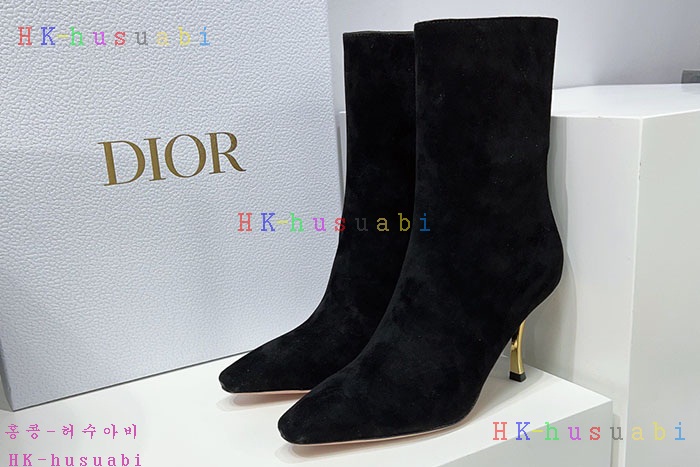 NEW 디올 신발 신상 DR 6827134
