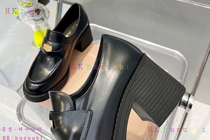 NEW 미우미우 신발 신상 MU 965210