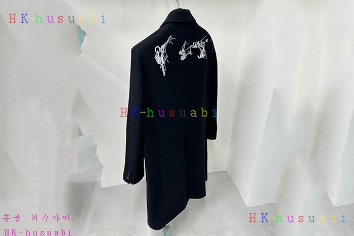 NEW 오프화이트 자켓 신상 OF 682250