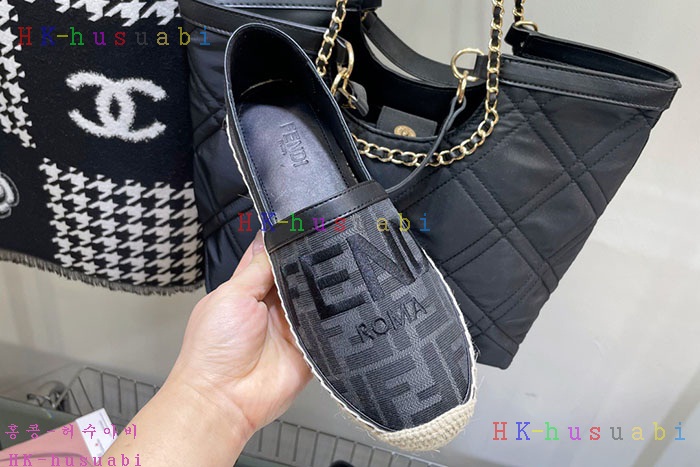 NEW 펜디 신발 신상 FD 553821