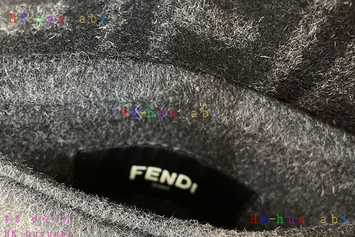 NEW 펜디 코트 신상 FD 996522