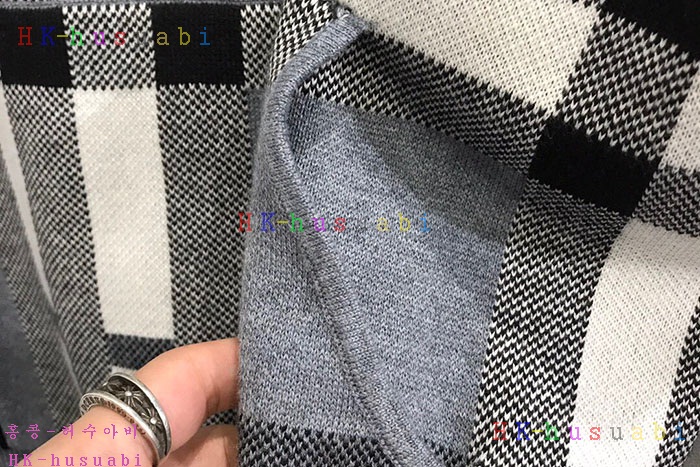 NEW 버버리 후드니트 신상 BB 965224