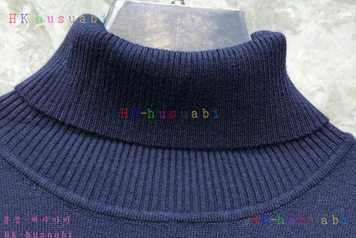 NEW 톰브라운 니트 신상 TB 528703