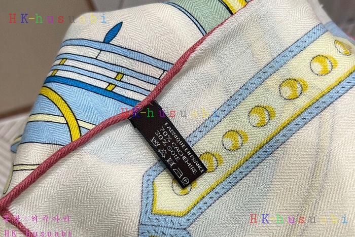 NEW 에르메스 스카프 신상 H 673554