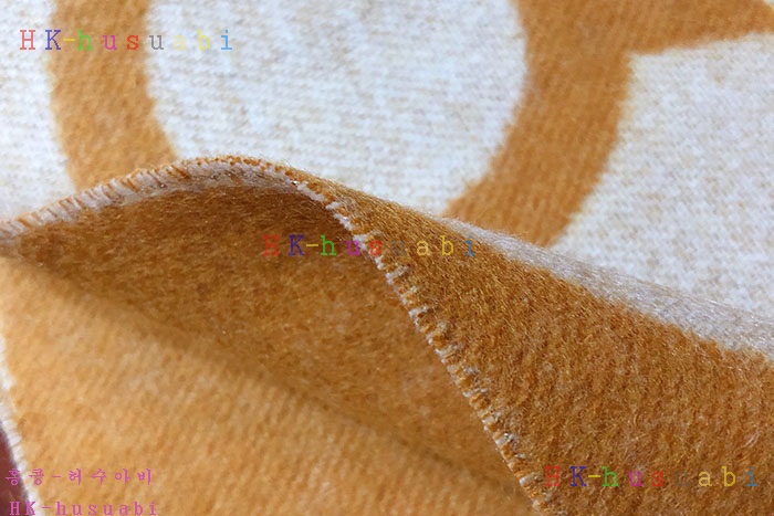 NEW 에르메스 스카프 신상 H 673558